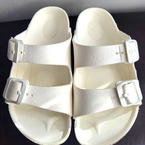 Birkenstock white kids sandals